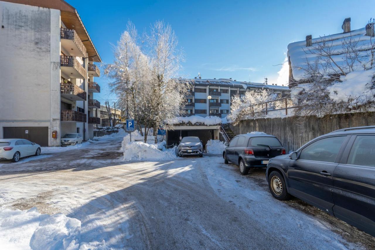 شقة Rododendro - Ciclovia Alpe Adria Apt With Terrace تارفيسيو المظهر الخارجي الصورة